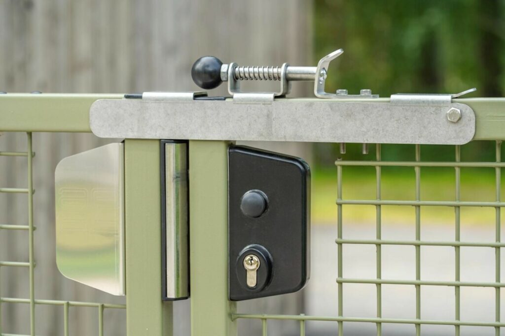 security gate with child safety latch